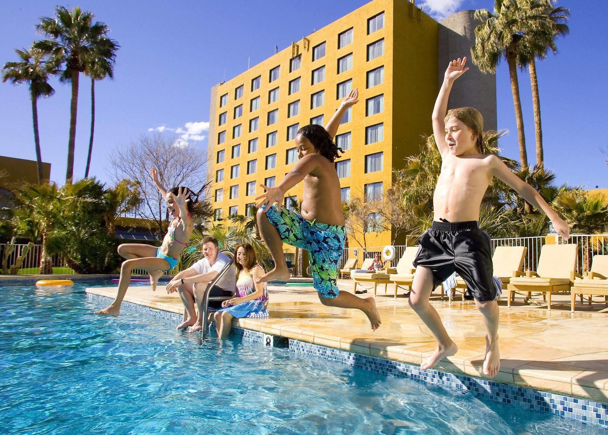 Doubletree By Hilton Tucson-Reid Park Hotel Facilities photo